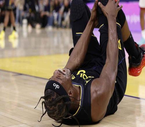 勇士队吉米巴特勒遭遇重伤后，与希尔德的对话被麦克风捕捉到