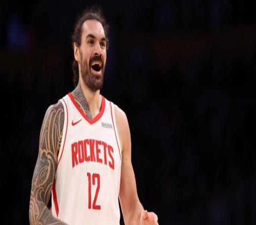 1615！这就是亚当斯和申京的区别，他成蓝领最后的尊严