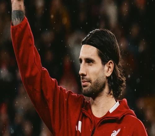 卫报：利物浦将索博斯洛伊视为未来队长的人选