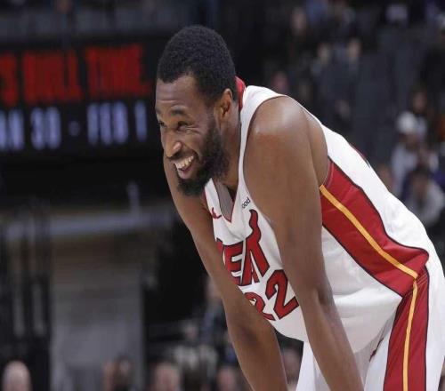 威少22+7国王无缘17分逆转6人上双热火热巴25+7+5德罗赞23分