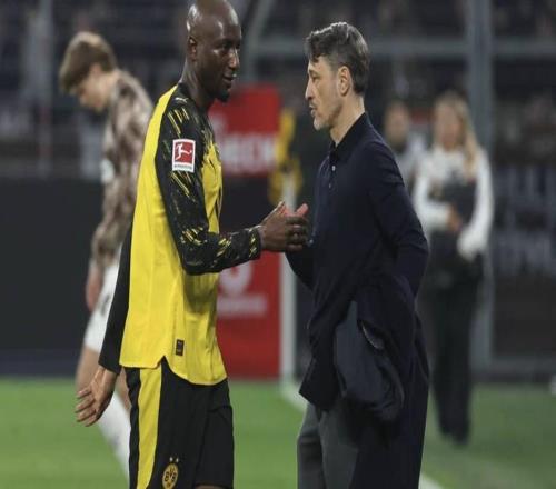 凯尔：吉拉西在上半赛季有点陷入低谷，但我们仍给予他信任