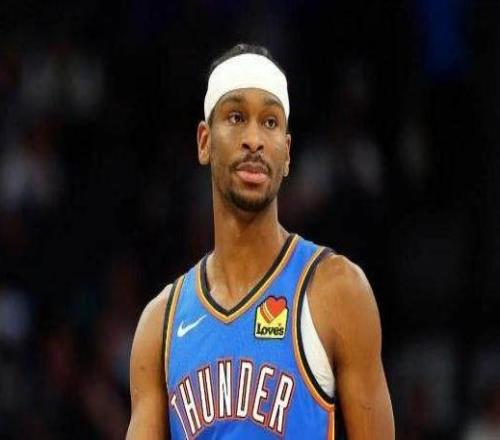 恐怖效率轰出40+10！亚历山大或让库里纪录作古