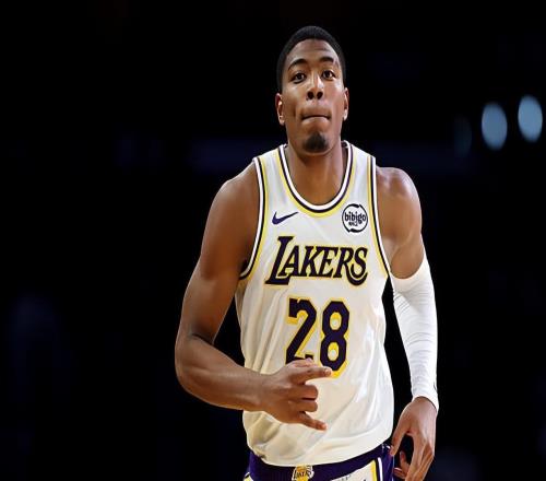 复出后的状态非常一般，湖人锋线大将的情况有些令人担心