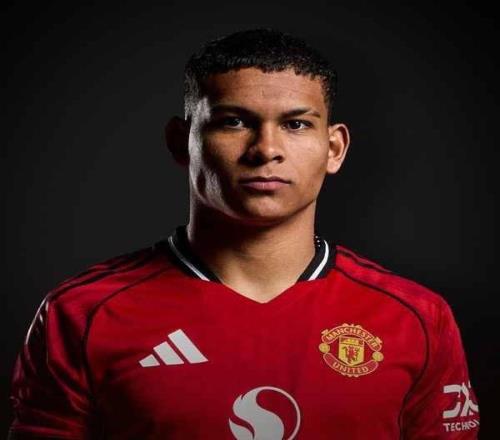 曼联700万铁闸拒绝冬窗离队！接洽恩迪迪真相揭晓，两人仍是目标