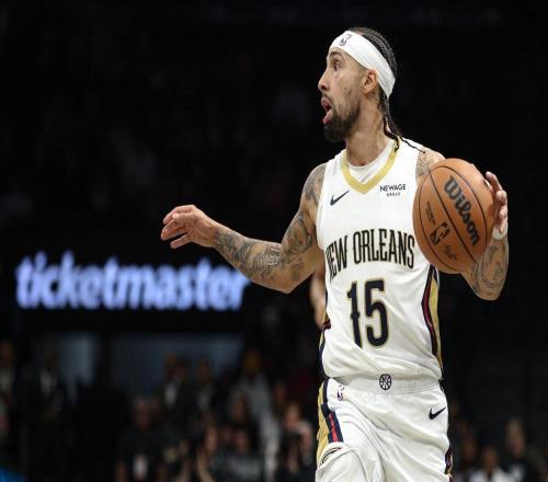 若得8+3控卫，火箭中锋短板迎刃而解阿门重回4号位，斯通精明