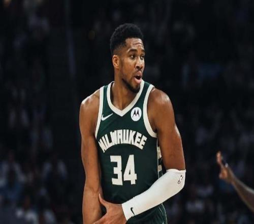 亚历山大40+7+11，字母空砍准三双，残阵雷霆20分大胜雄鹿创历史