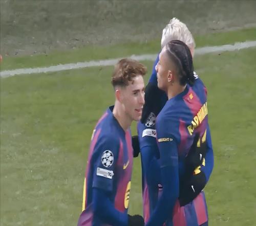 莱万乌龙、佩德里伤退！欧冠关键战：巴萨惊险逆袭，赛后揪心爆料