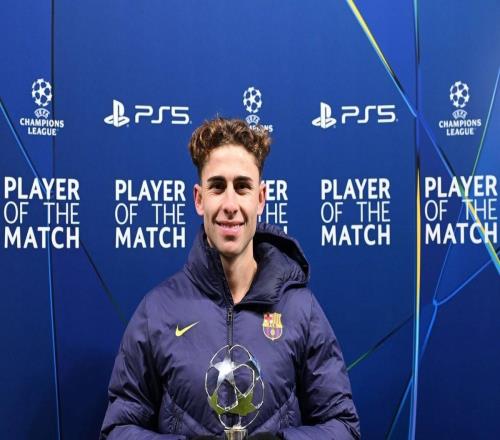 梅开二度，费尔明当选布拉格斯拉维亚vs巴萨全场最佳球员