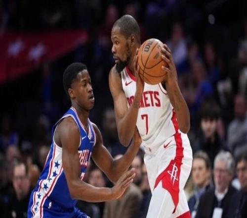 杜兰特：今晚我8个失误打得太糟糕职业球员不会纠结一场失利