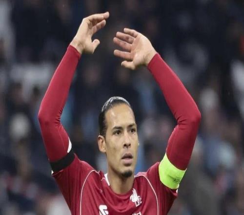 真敢问！记者问斯洛特：阿隆索何时上任范戴克回怼：太不尊重人了