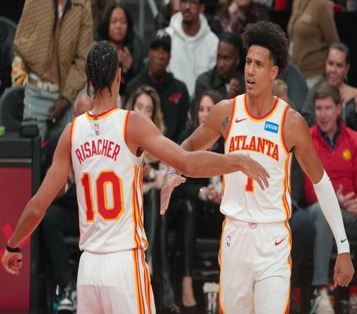 老鹰vs太阳前瞻：两队实力相差不大，太阳人员齐整力争4连胜