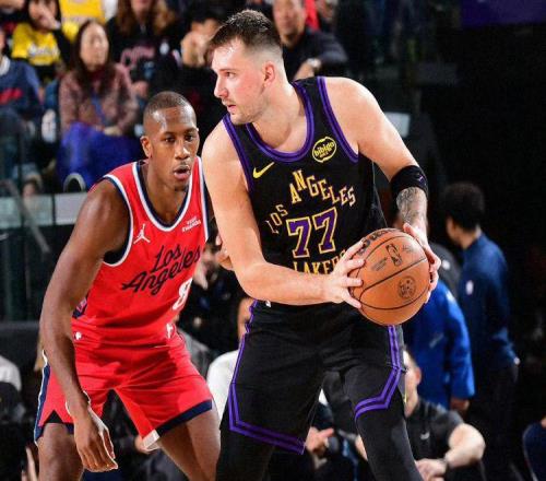 输快船遭双杀！还好詹姆斯给球队吃定心丸，但想争冠需补强中锋了