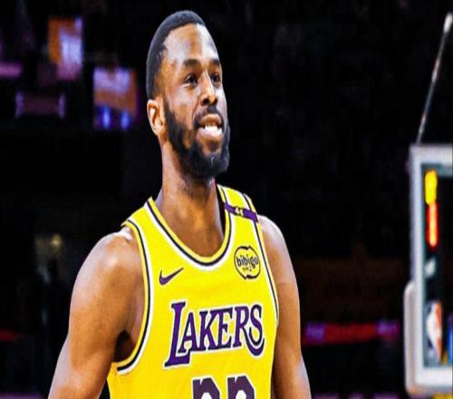 多位侧翼与湖人传流言！续约里夫斯后果严重球队或因此倒退10年