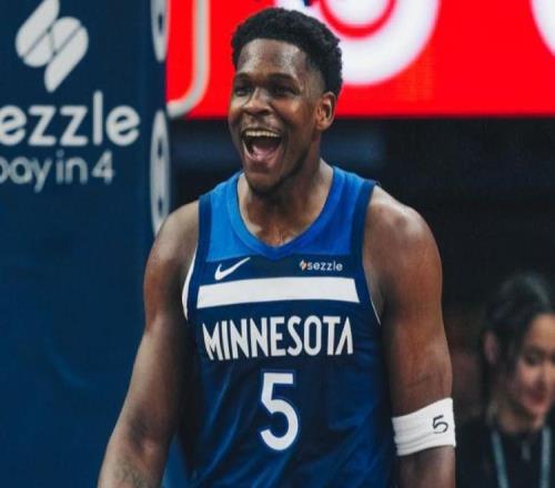 大爆冷！华子20+6毫无借口，公牛7人得分上双，兰德尔30+7犯大错