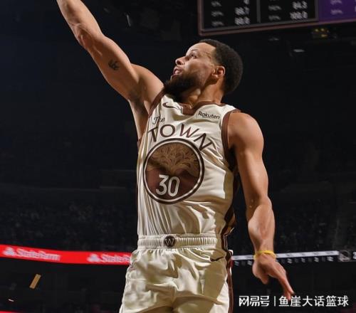 勇士完败！库里38+4首发最低，克莱6中2库明加伤退，格林5中1恶犯