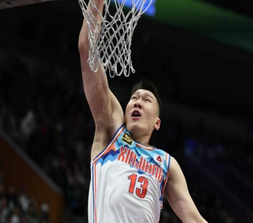 广东队补强内线，杜锋有意新疆队李炎哲，称他是“小巴特尔”