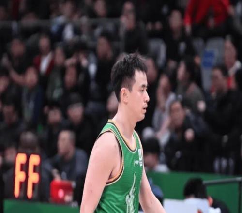 辽宁3连败！分差全在5分以内！全队无关键球能力，被高诗岩防哑火