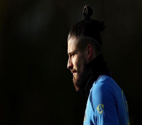 意媒：德拉古辛被推荐给米兰，但阿莱格里更想要乔戈麦斯