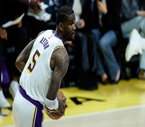 被快船各种打爆，湖人内线支柱莫名其妙又一次彻底丧气了