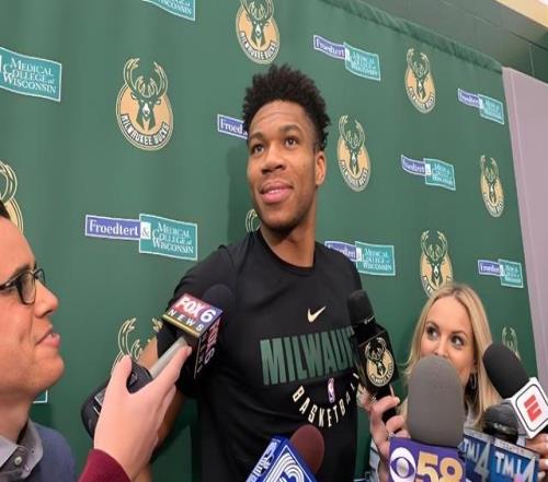 残阵打不过！王牌倒下！雄鹿真的完蛋了！