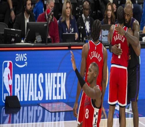 小卡复出24分快船险胜湖人东契奇32+11+8詹姆斯23+5+6