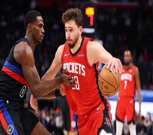 进攻端实在是太拖沓了！火箭内线核心还得赶紧调整自己的打法