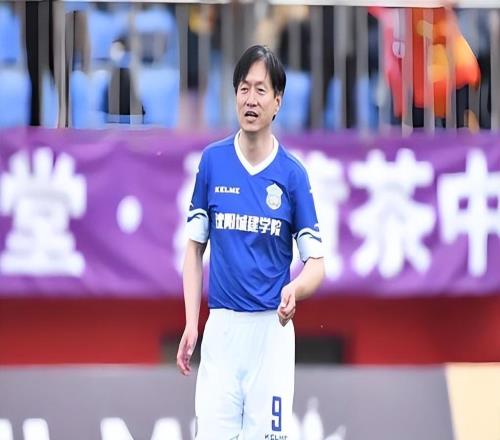 意外！庄毅为何让李金羽主帅和总经理位置一肩挑，背后原因找到了