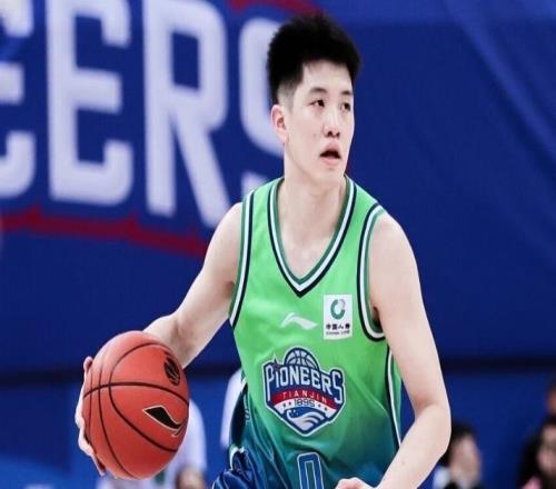 詹姆斯27+15丢绝平三分天津惜败吉林姜伟泽助攻超朱芳雨