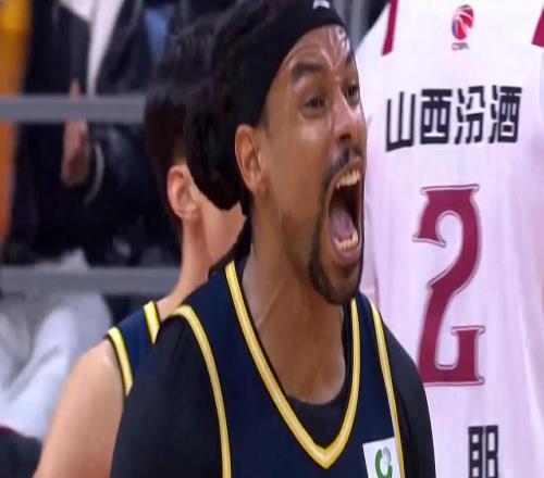 徐杰伤退广东主场击败山西两队67次犯规4人被罚下