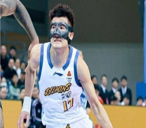 山东高速爆冷击败广厦凸显一点：中国篮球其实就是个笑话