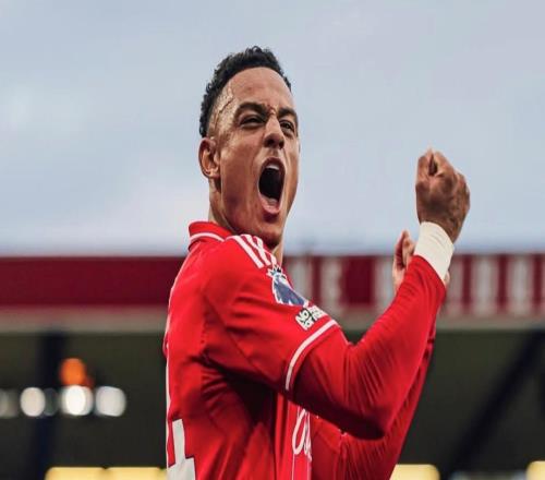 记者：国米很可能将恩多耶列入今夏的引援名单中