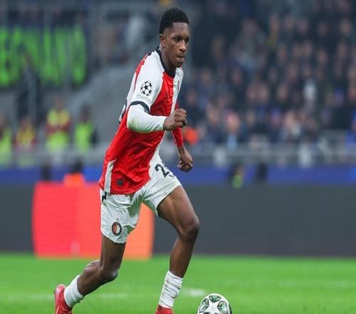 德天空：拜仁已和里德经纪人进行谈判，同时推进几笔续约事宜