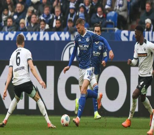 39岁哲科德乙首秀破门，帮助沙尔克22战平凯泽