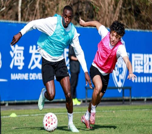 中超热身赛：二年级生首战K联赛球队，狂丢6球惨败，4连胜遭终结