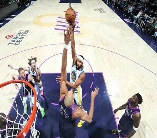 简直是联盟顶级3D侧翼！勇士侧翼新星的情况真是让人无法理解