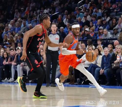 雷霆暴露两短板，亚历山大不服气！多尔特看清现实，勇士守住纪录