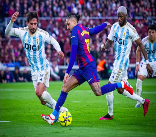 30！18岁天才凌空侧钩技惊四座11.2亿卫冕冠军14战13胜重返榜首