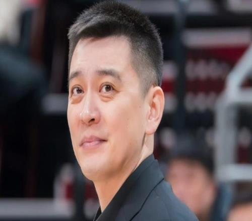 辽宁官宣杨鸣离职，29号将解说NBA！乌戈成为代理主帅！