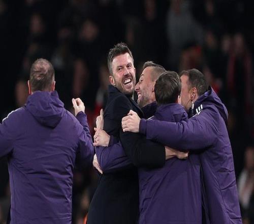 话题连克豪门，卡里克享受曼联“蜜月”