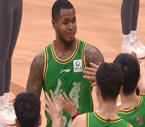 反转杨鸣有望留队担任总教练，辽篮新帅基本敲定是乌戈！