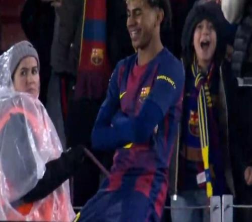 超级世界波！亚马尔凌空侧钩破门，2026西甲首球，弗里克狂喜