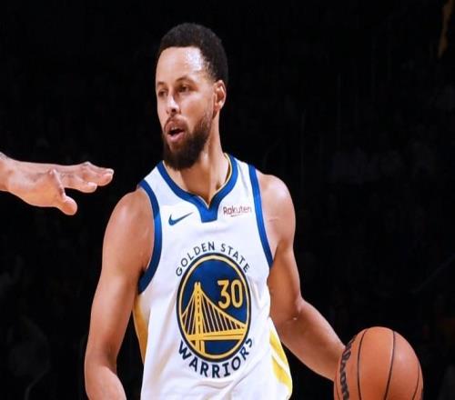 库里26+2+7+4穆迪5记三分，华子尴尬准三双，勇士送森林狼5连败