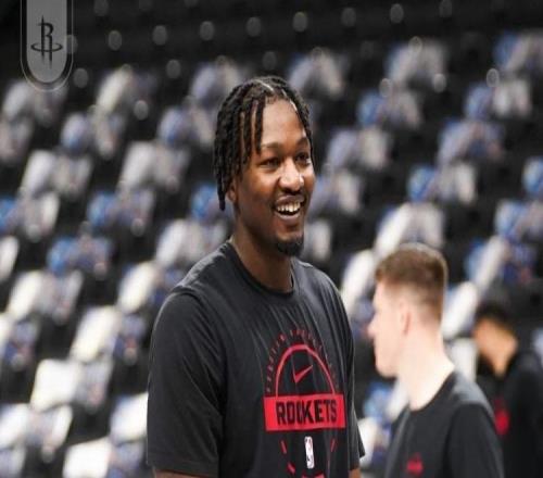 火箭队一喜一忧！2前锋被区别对待：伊森正常出战，DFS受限15分钟