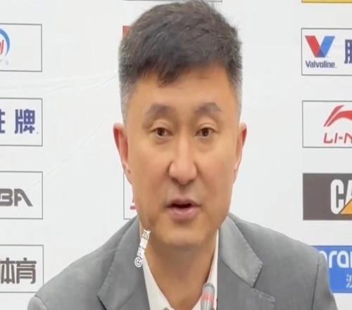 杜锋：赛前就跟队员强调不要松懈，但大家还是把比赛想简单了