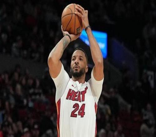 鲍威尔：每个球员都会经历手感不佳的夜晚我不会因此丧失信心