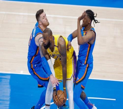 从24胜1负，到13胜9负，球队老大先破防！你们成本赛季伪夺冠热门