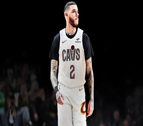 64胜之后，骑士一地鸡毛了