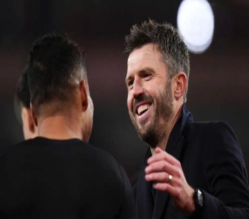 星报：B费将在赛季结束后再决定自己的未来罗马诺：曼联将全力推进梅努的续约