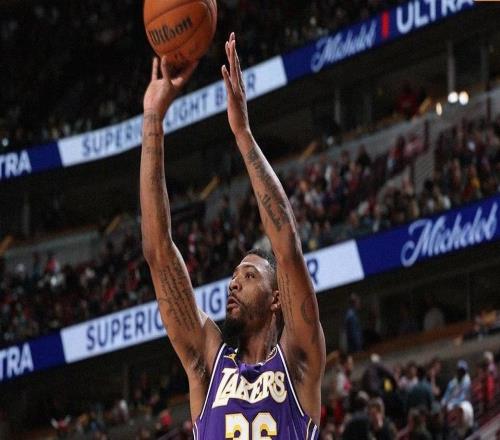 东契奇轰46分11助，湖人两连胜！詹姆斯24分，湖人一战有三个收获