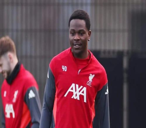 TA：利物浦20岁中卫卢茨基因腿筋受伤将缺阵至少两个月